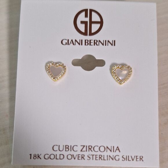 🎁Giani Bernini 18 K Gold Over SS Heart Stud Earrings w/Sparkling Cubic Zirconia - Picture 2 of 6